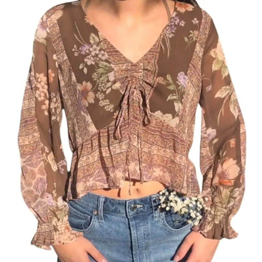 American Eagle Outfitters Peplum Blouse Women's Size Small Brown Floral Cropped - Picture 1 of 9